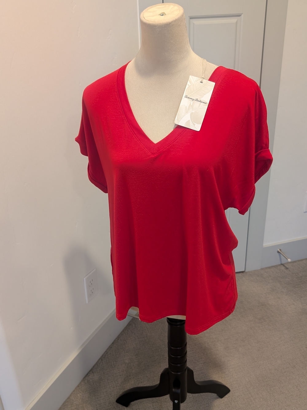 Tommy Bahama Red V-Neck Short Sleeve Tee